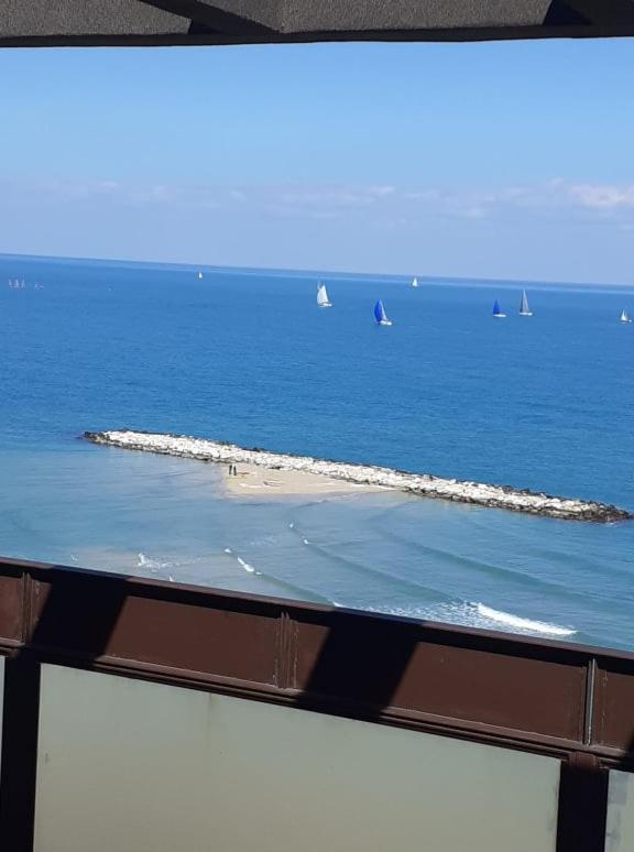 Attico Suite Spiaggia 巴里 外观 照片